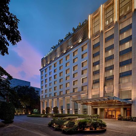 Hotel Park Hyatt Chennai Exterior foto
