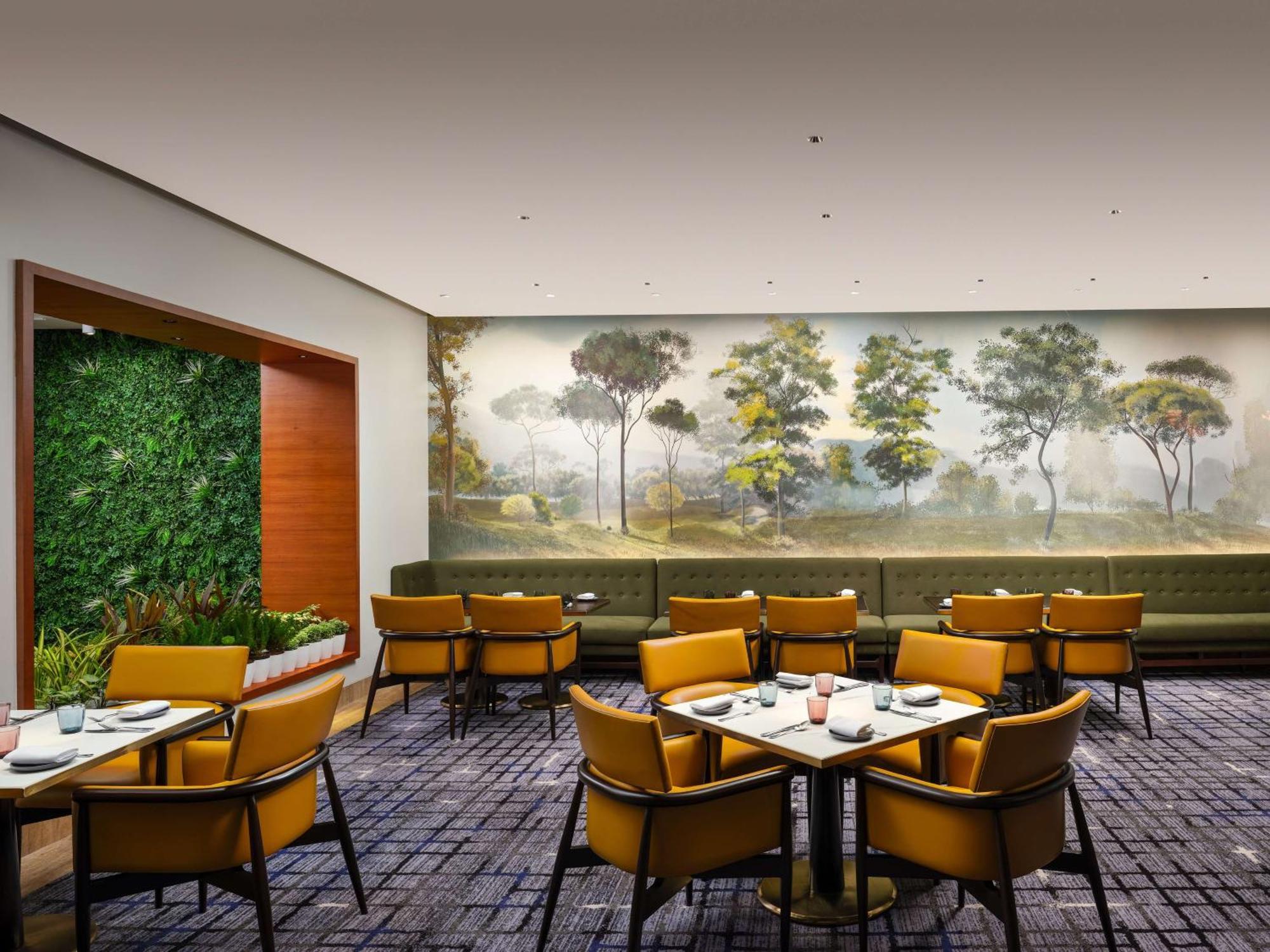 Hotel Park Hyatt Chennai Exterior foto