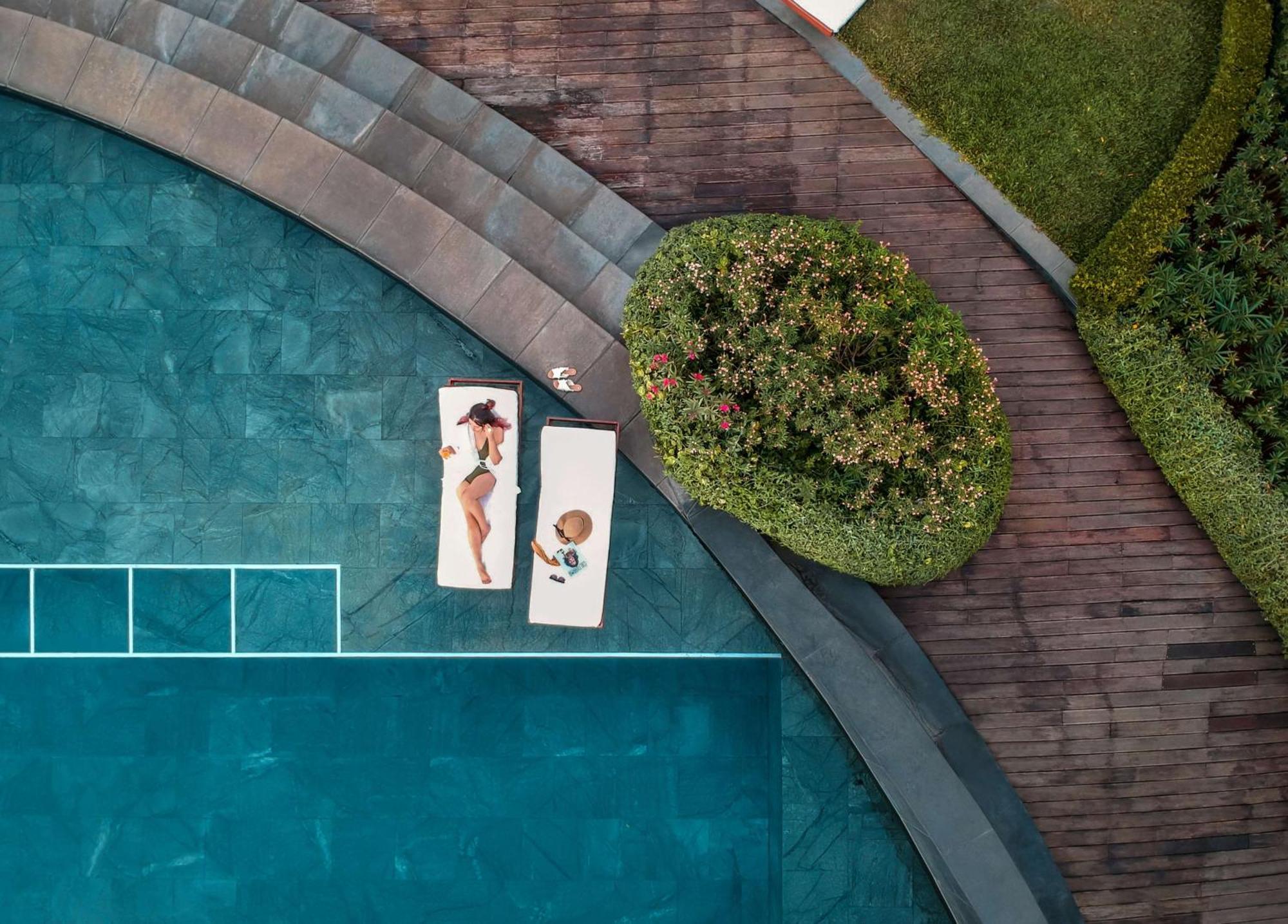 Hotel Park Hyatt Chennai Exterior foto